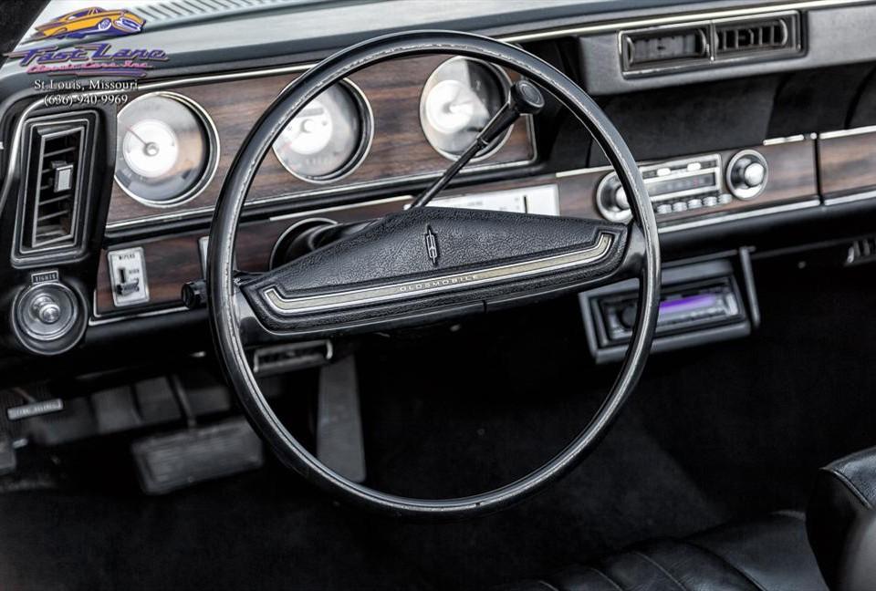 1971 Oldsmobile Cutlass Supreme Convertible