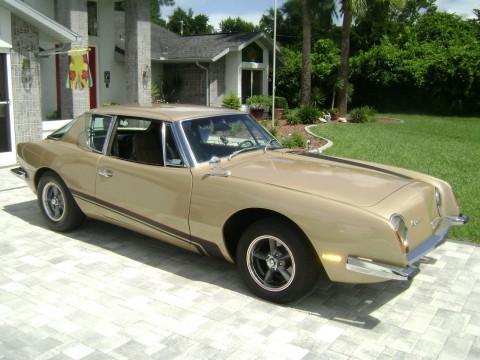 1972 Studebaker Avanti II zu verkaufen