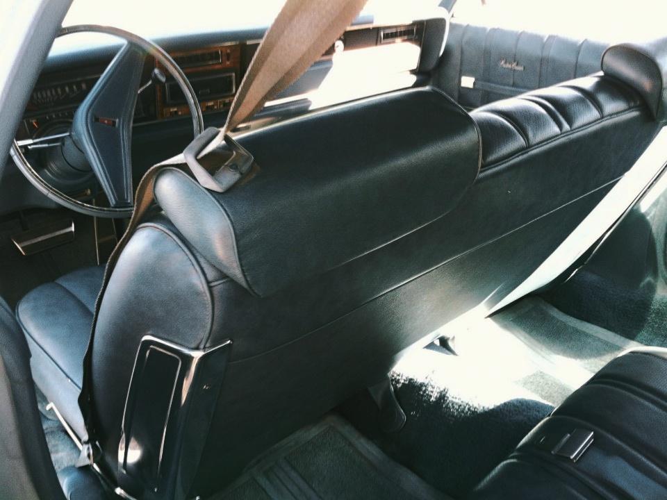 1976 Oldsmobile Custom Cruiser