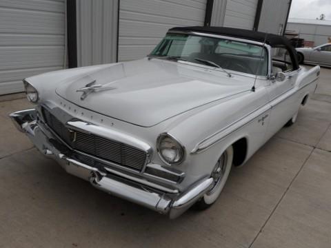 1956 Chrysler New Yorker Convertible zu verkaufen