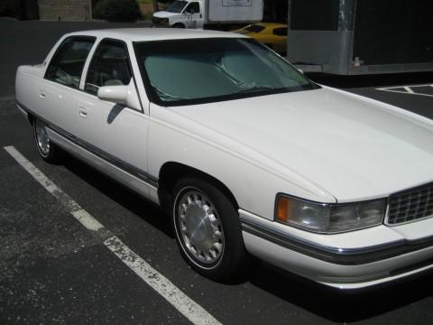 1996 Cadillac DeVille Sedan zu verkaufen