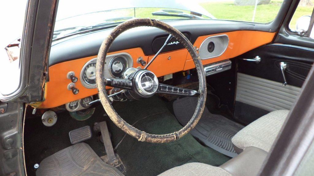 1962 Studebaker Champion Deluxe