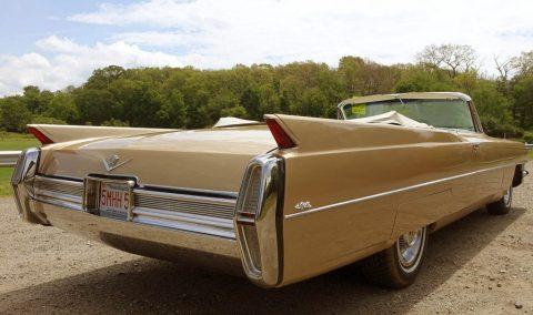 1964 Cadillac DeVille Convertible zu verkaufen