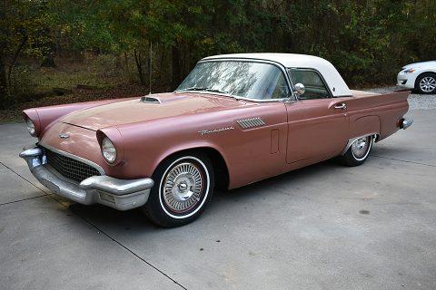 1957 Ford Thunderbird zu verkaufen