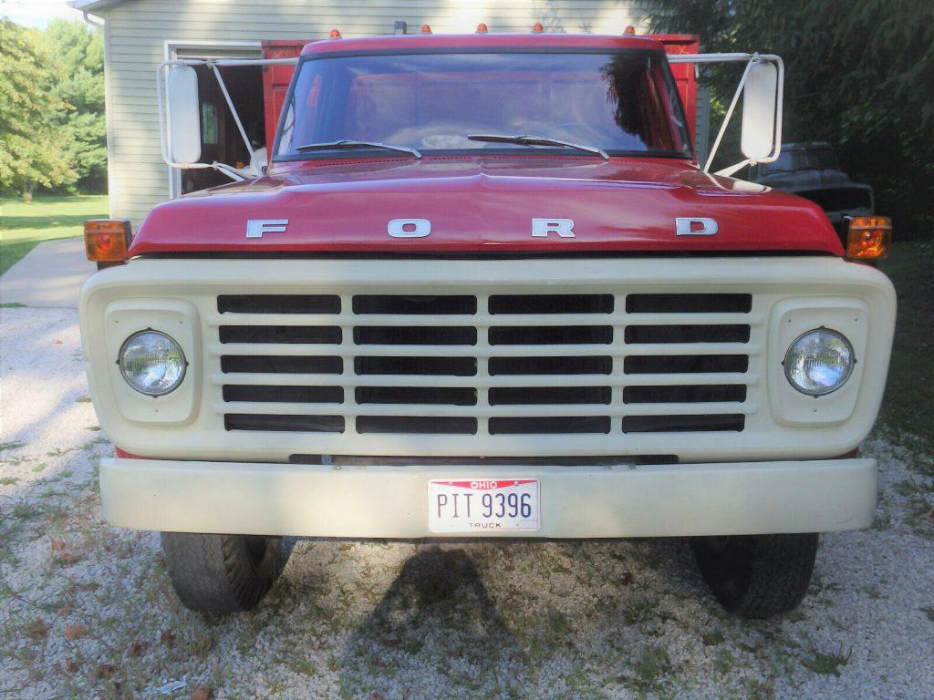 1974 Ford F-600