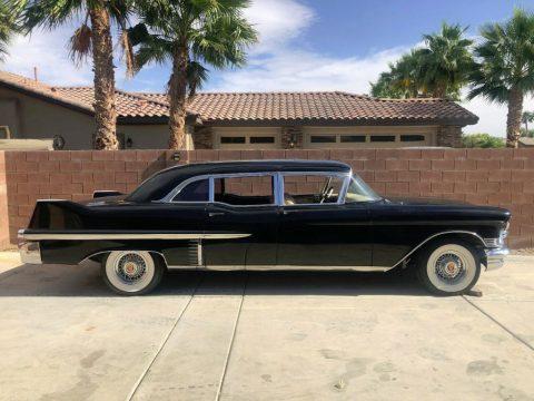1957 Cadillac Series 75 Fleetwood Limousine zu verkaufen