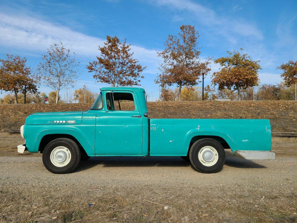 1960 Ford F-100