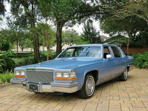 1981 Cadillac DeVille zu verkaufen