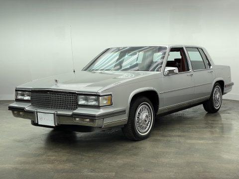 1988 Cadillac DeVille zu verkaufen