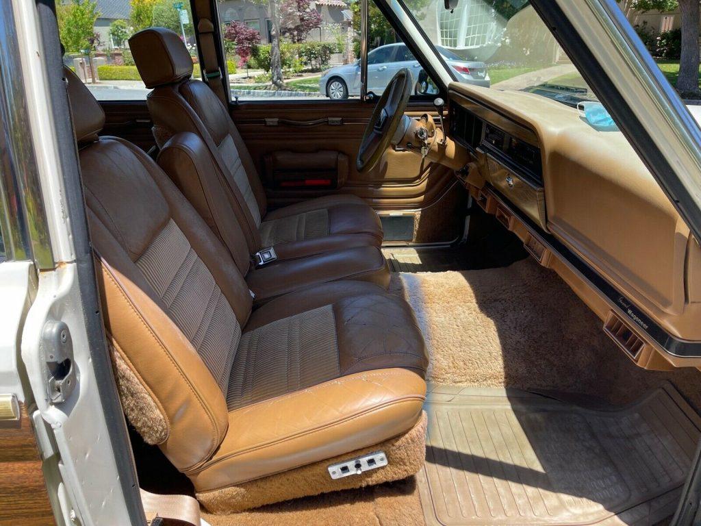 1986 Jeep Grand Wagoneer