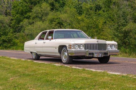 1974 Cadillac Fleetwood zu verkaufen