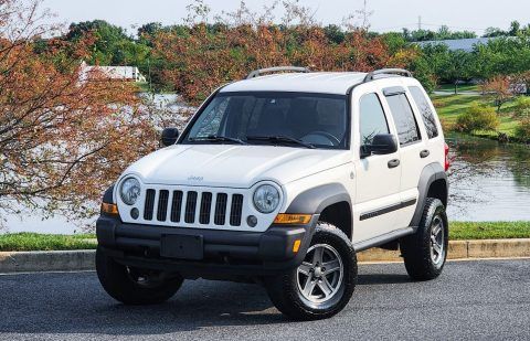 2005 Jeep Liberty zu verkaufen