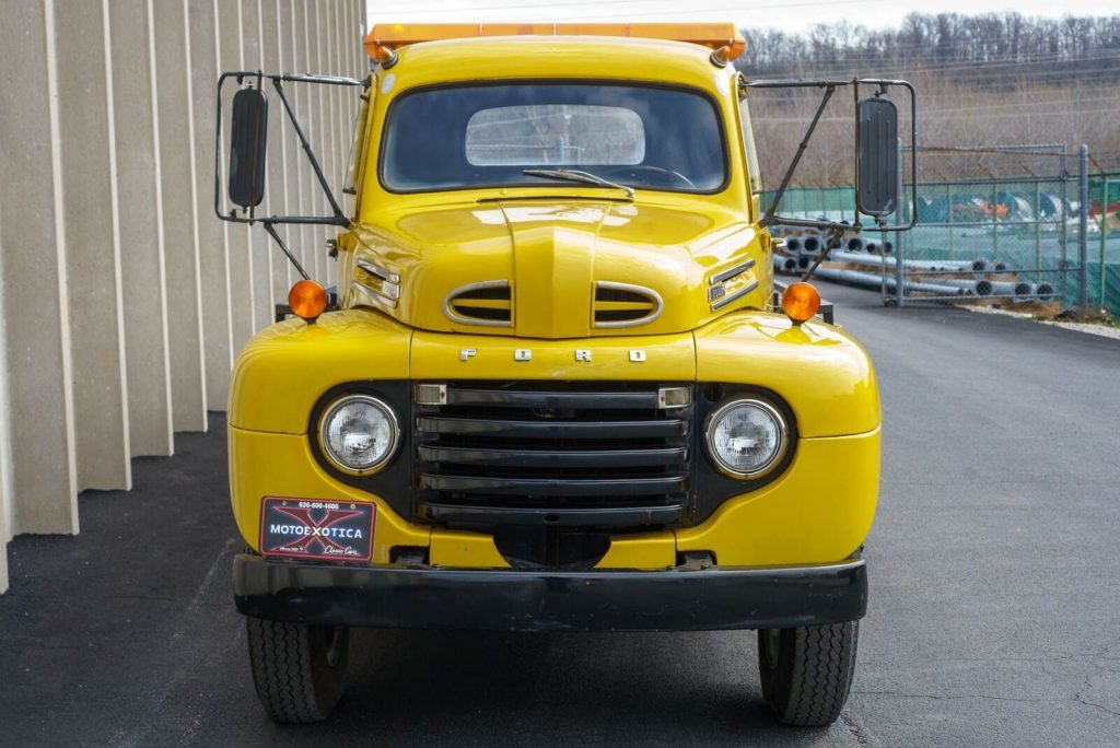 1948 Ford F-6