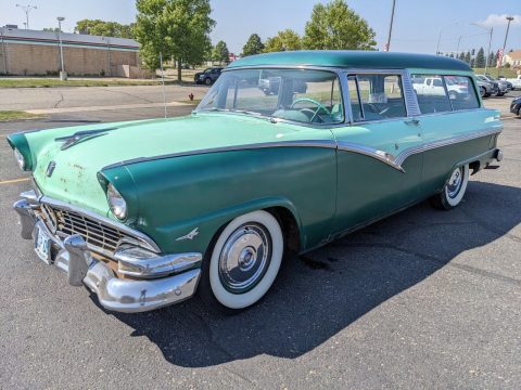 1956 Ford Parklane zu verkaufen