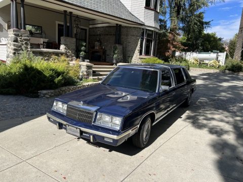 1984 Chrysler LeBaron zu verkaufen