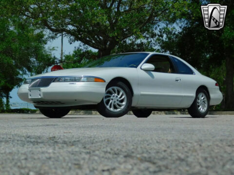 1996 Lincoln Mark VIII zu verkaufen