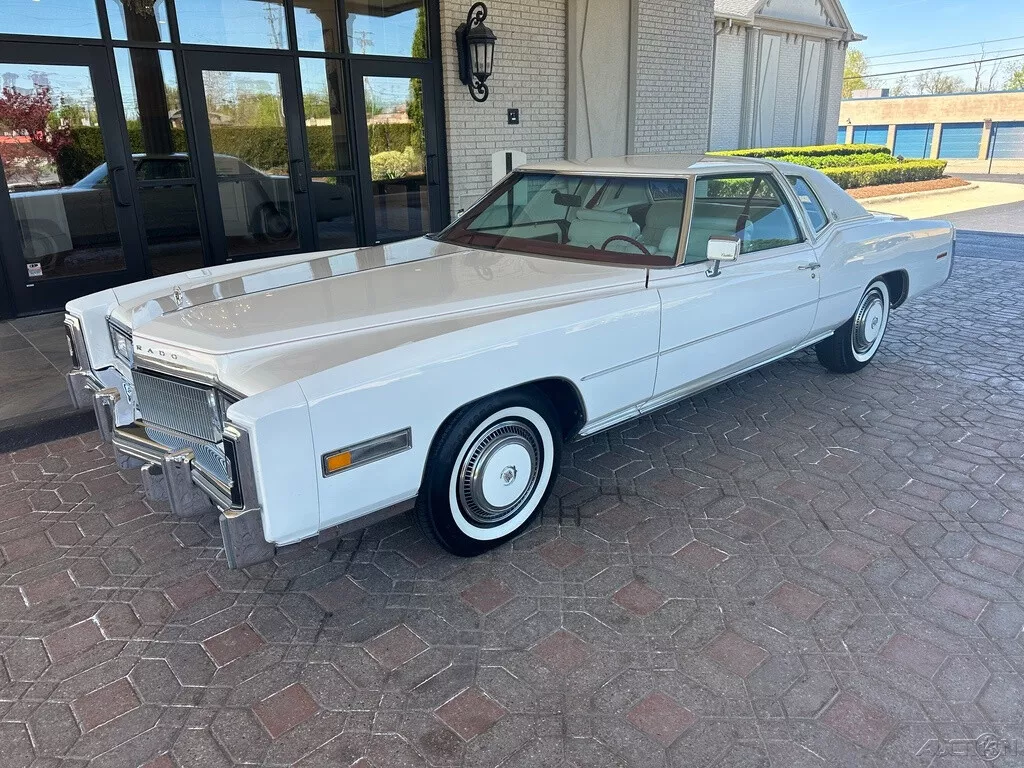 1977 Cadillac Eldorado zu verkaufen