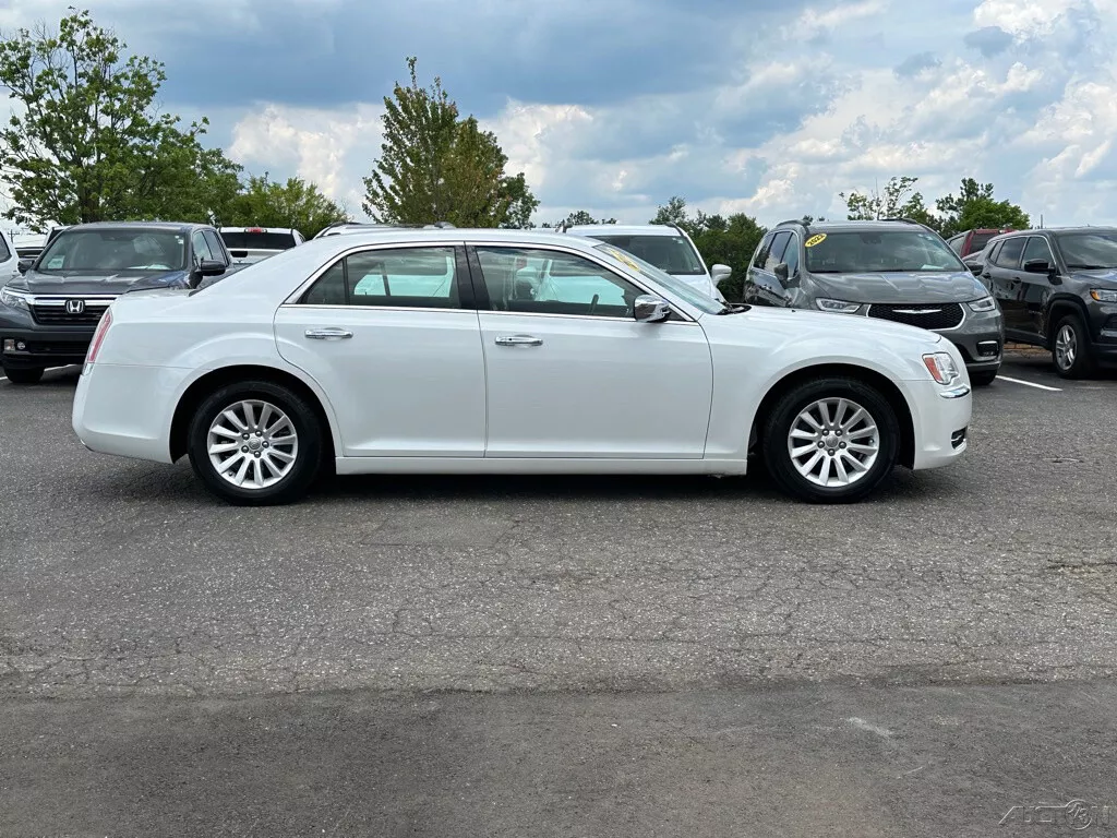 2013 Chrysler 300