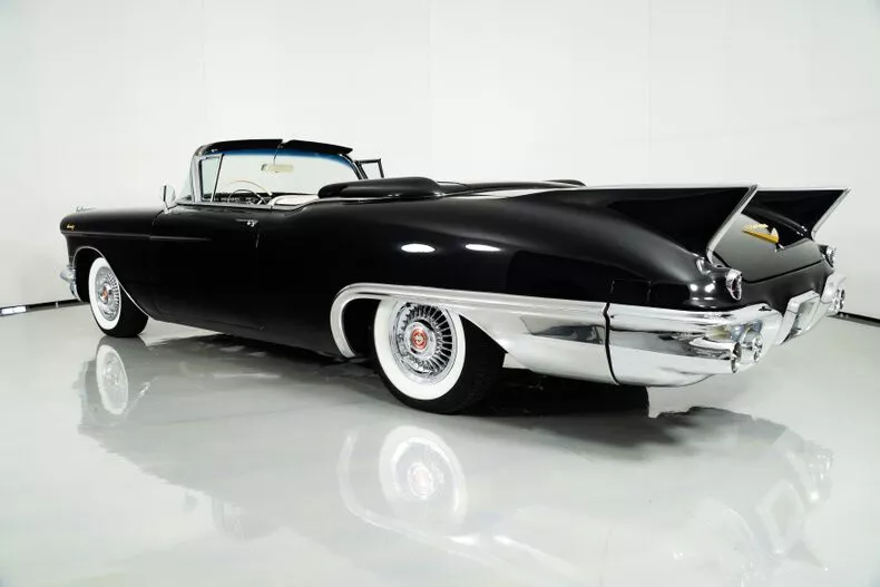 1957 Cadillac Eldorado Biarritz