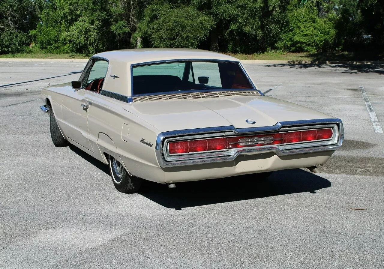 1966 Ford Thunderbird