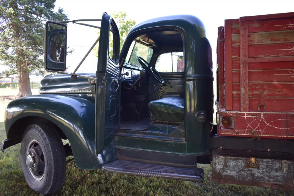 1949 International Harvester KB-5