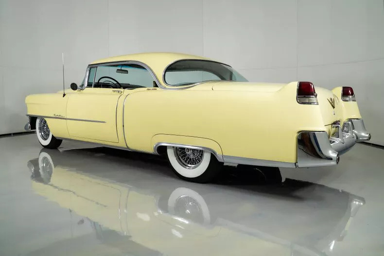 1954 Cadillac Coupe DeVille