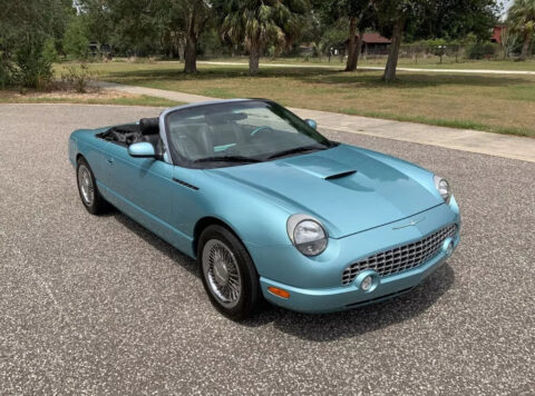 2002 Ford Thunderbird zu verkaufen