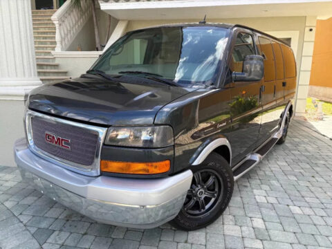 2014 GMC Savana zu verkaufen