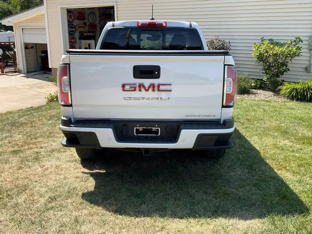 2022 GMC Canyon