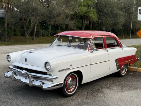 1953 Ford Customline zu verkaufen