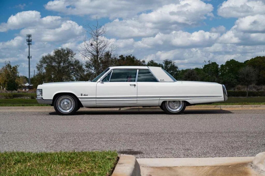 1967 Imperial Crown