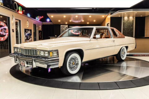 1977 Cadillac Coupe DeVille zu verkaufen