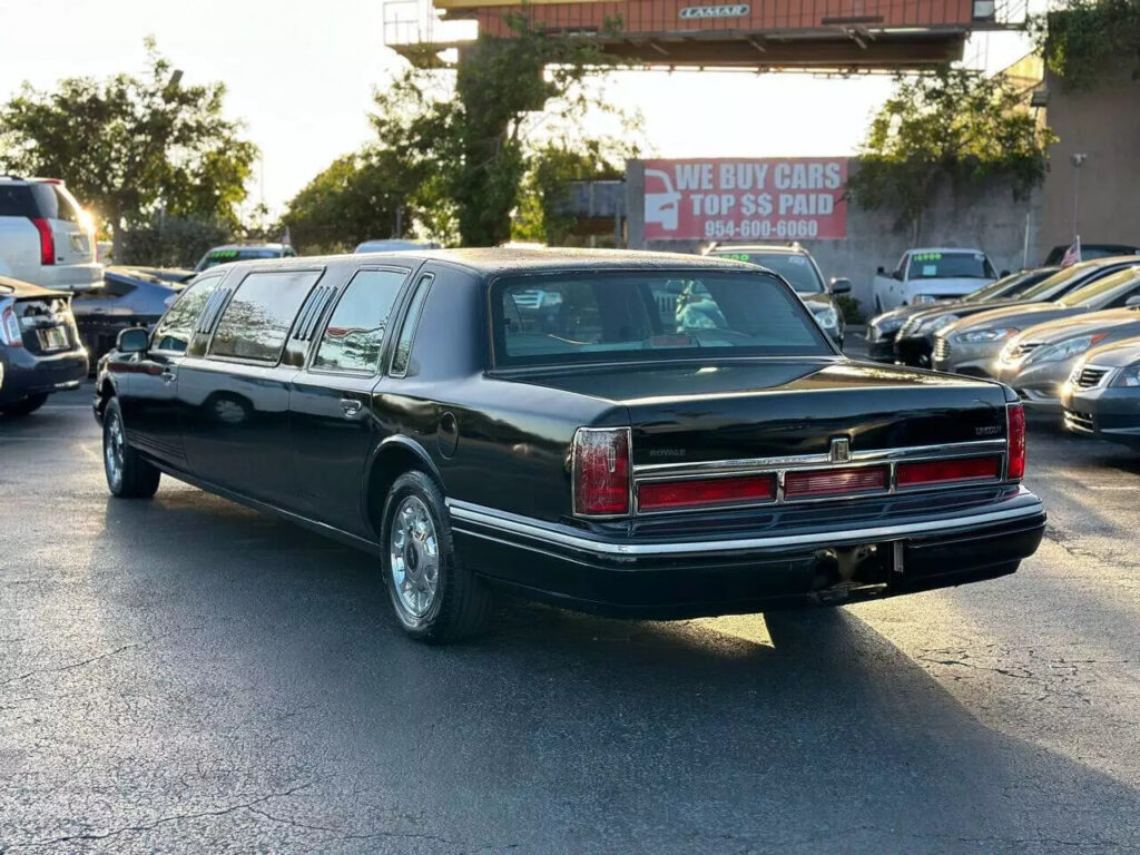 1996 Lincoln Town Car