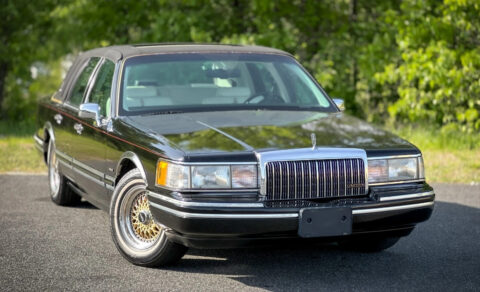 1994 Lincoln Town Car zu verkaufen