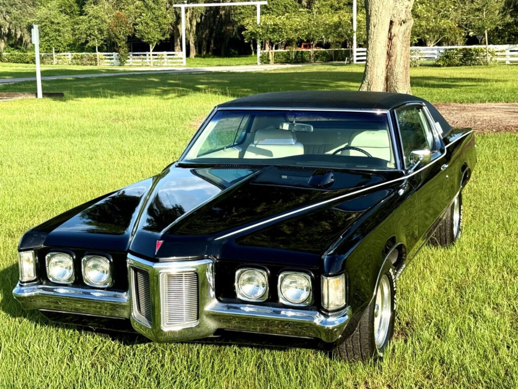 1969 Pontiac Grand Prix