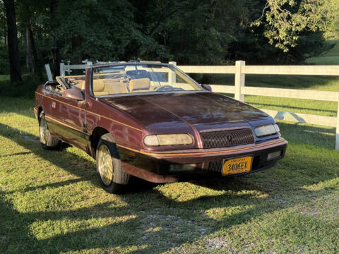 1994 Chrysler LeBaron zu verkaufen