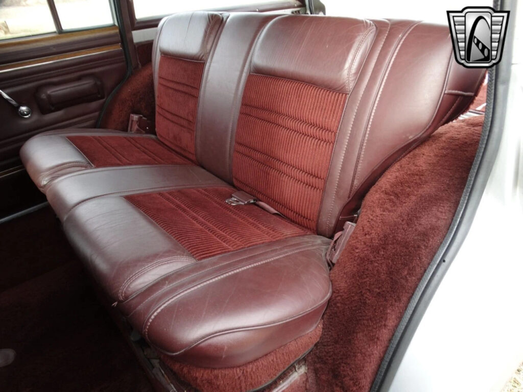 1989 Jeep Wagoneer