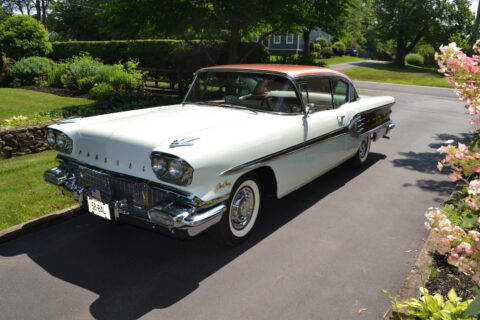 1958 Pontiac Starchief zu verkaufen