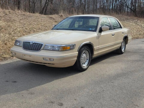 1996 Mercury Grand Marquis zu verkaufen