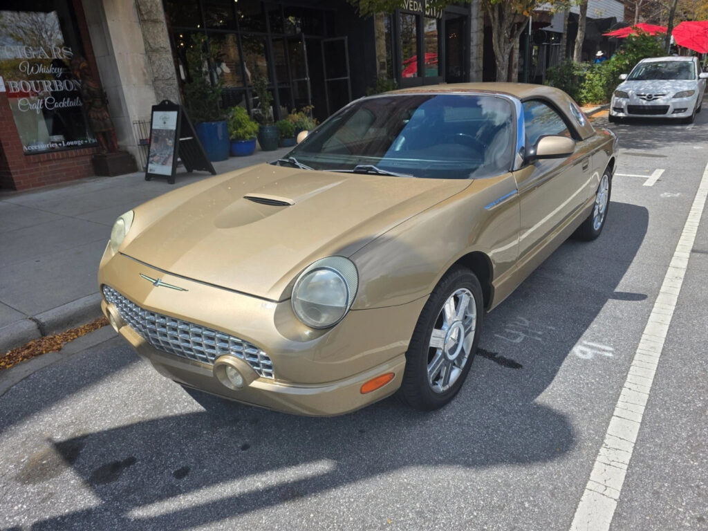 2005 Ford Thunderbird
