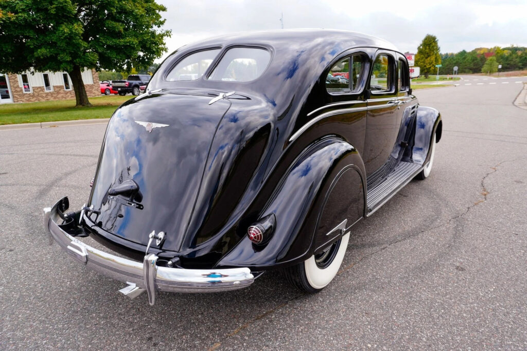 1936 Chrysler Airflow
