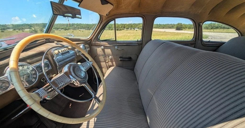 1946 Pontiac Streamliner