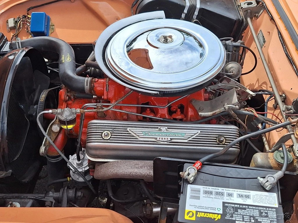 1957 Ford Thunderbird