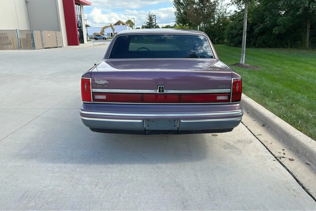 1994 Lincoln Town Car