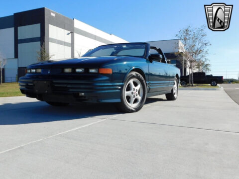1995 Oldsmobile Cutlass zu verkaufen