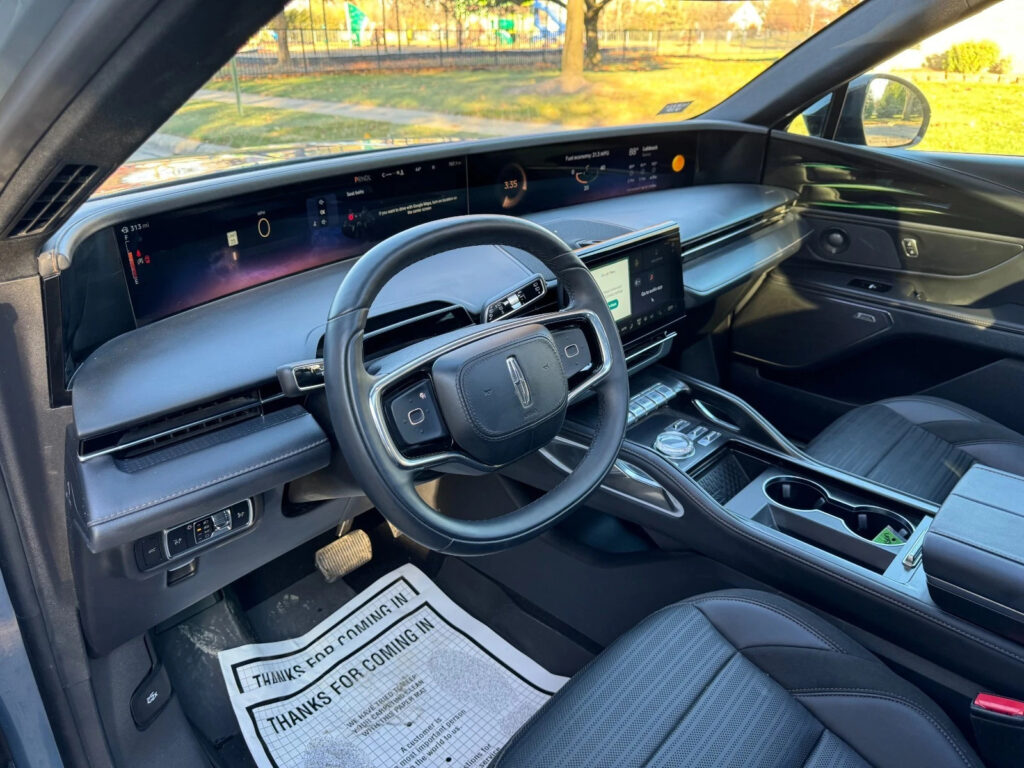 2025 Lincoln Nautilus